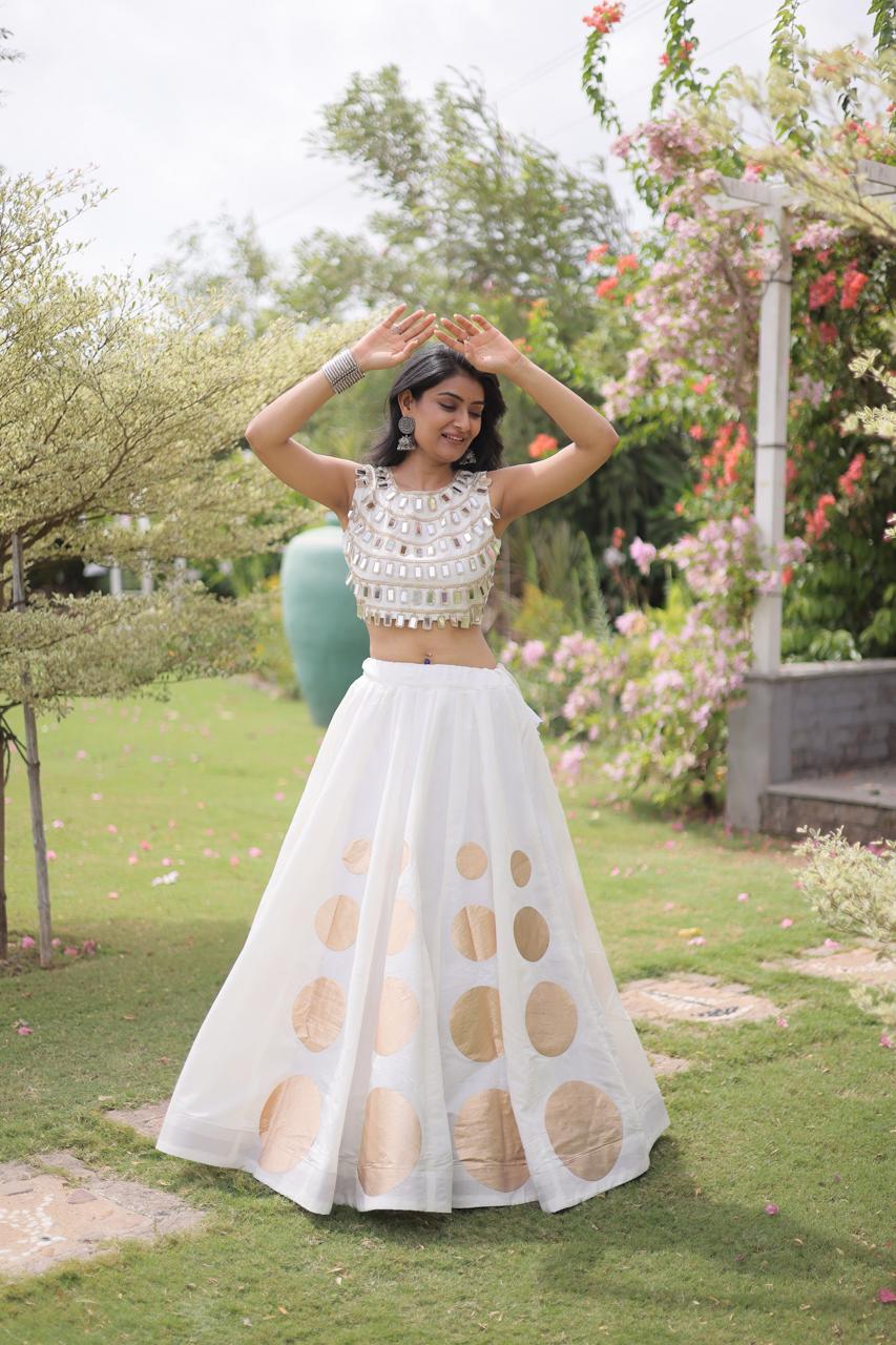 NAVRATRI LEHENGA CHOLI SET