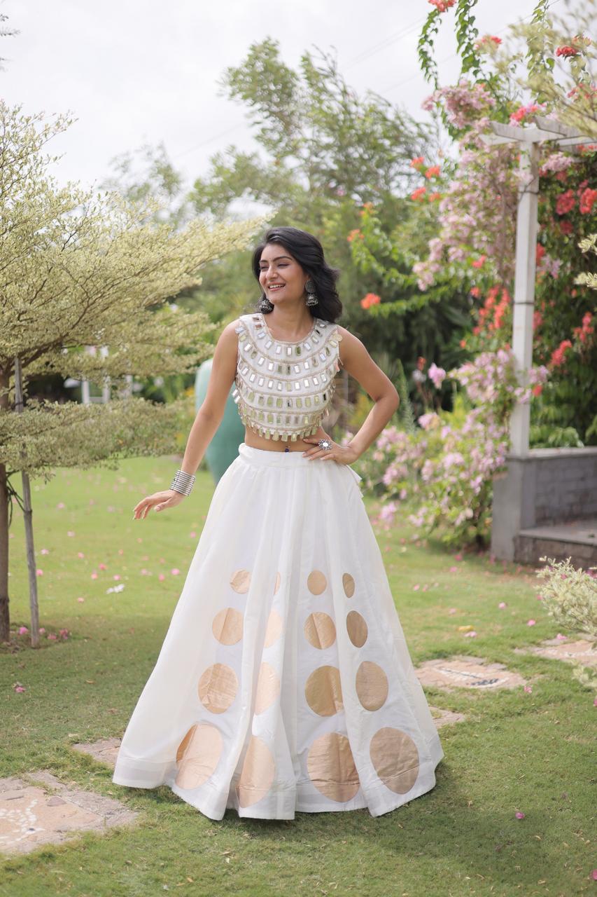 NAVRATRI LEHENGA CHOLI SET
