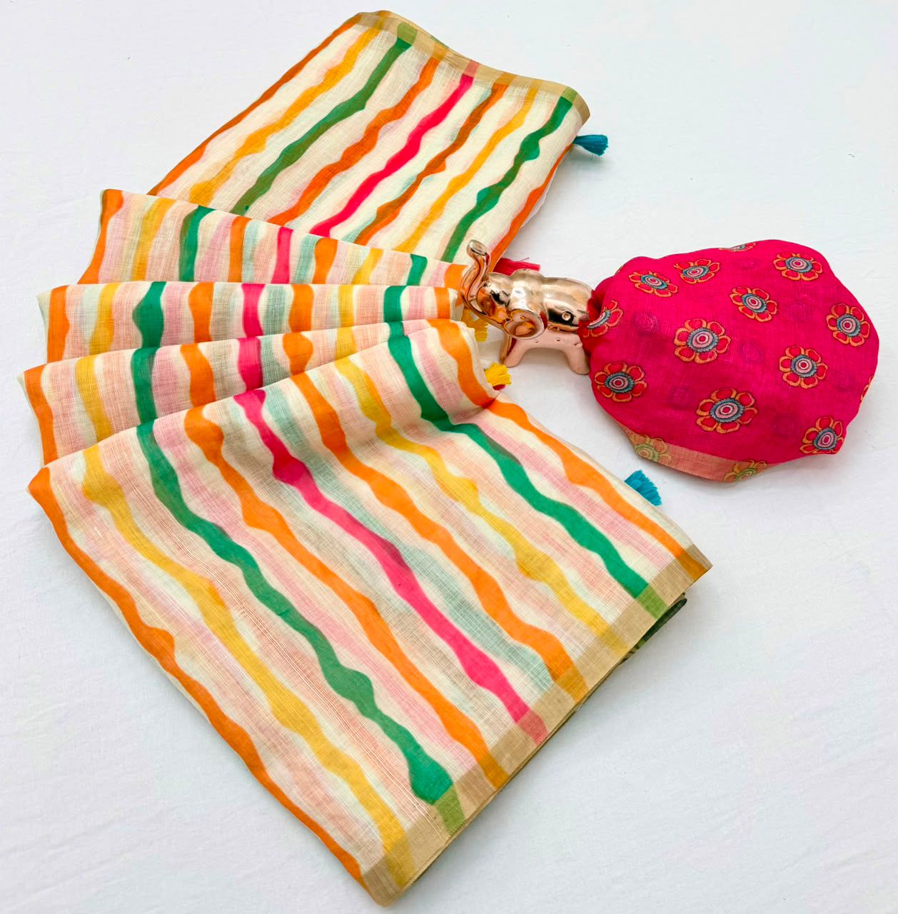 Lehariya Linen Print Saree