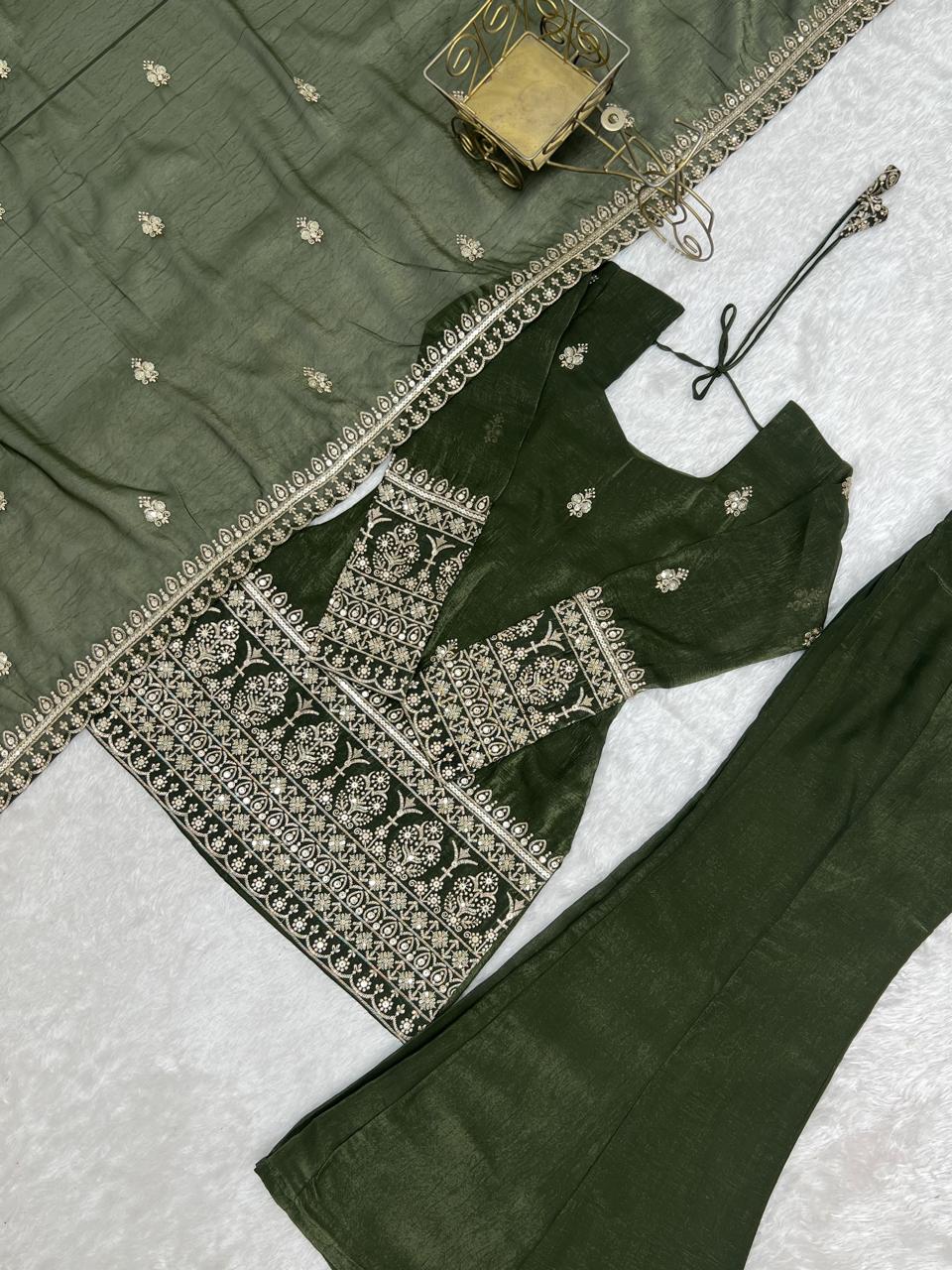 CRUNCHY SILK FABRIC WITH TOP AND  DUPPTA