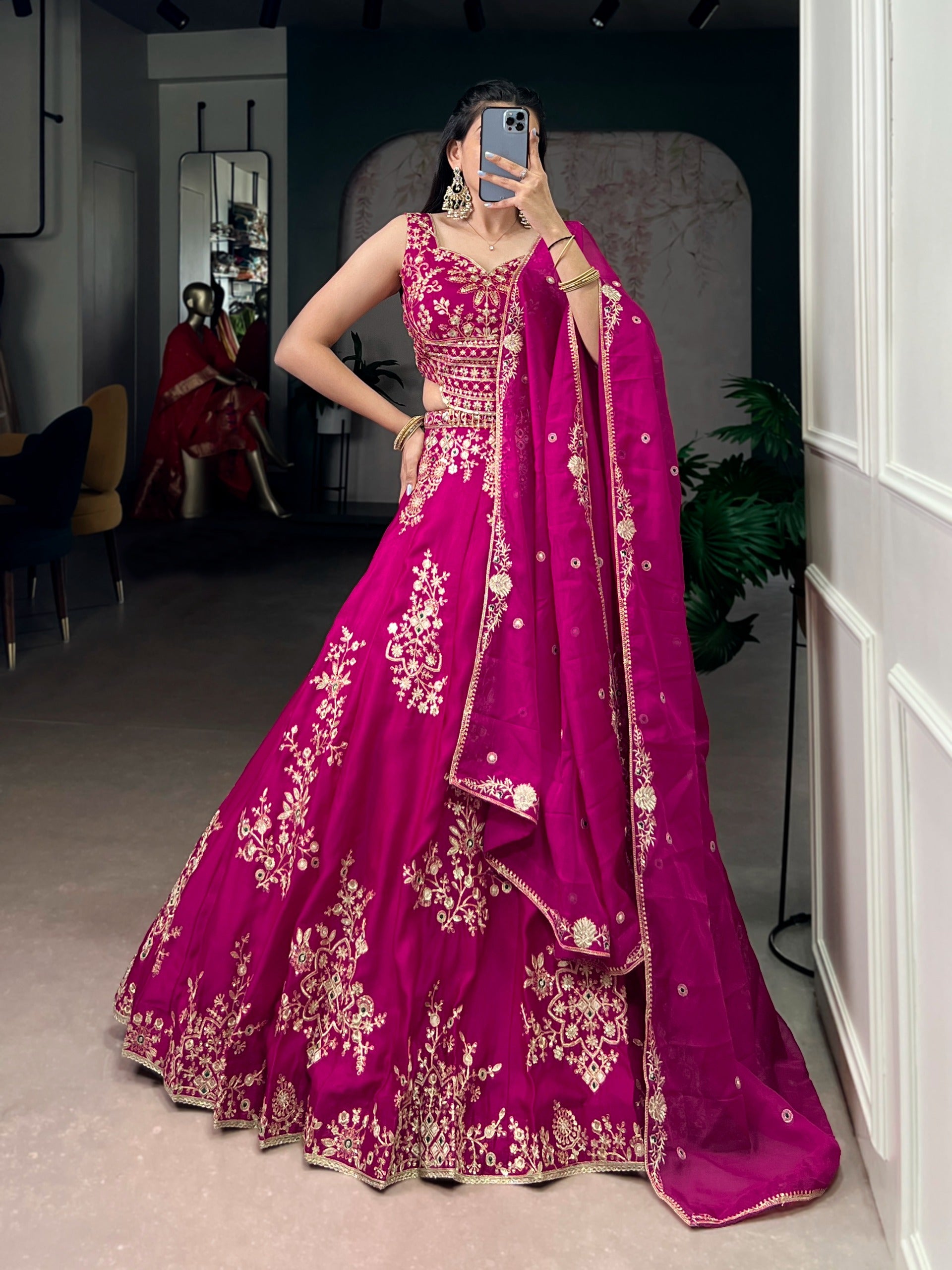 Naysha Lehenga Choli