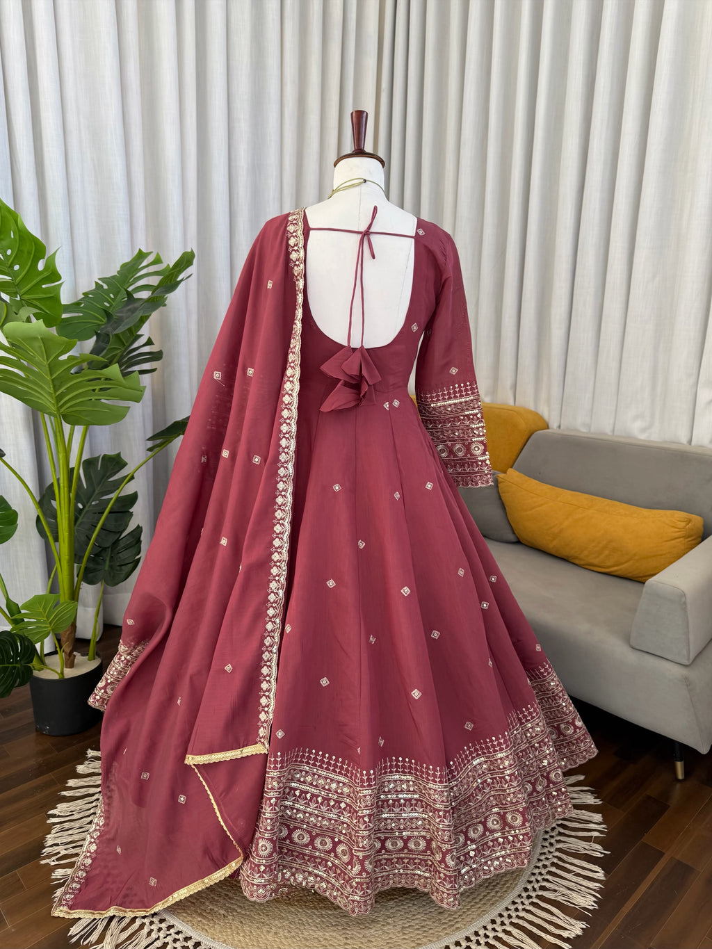 Gown with dupatta pant