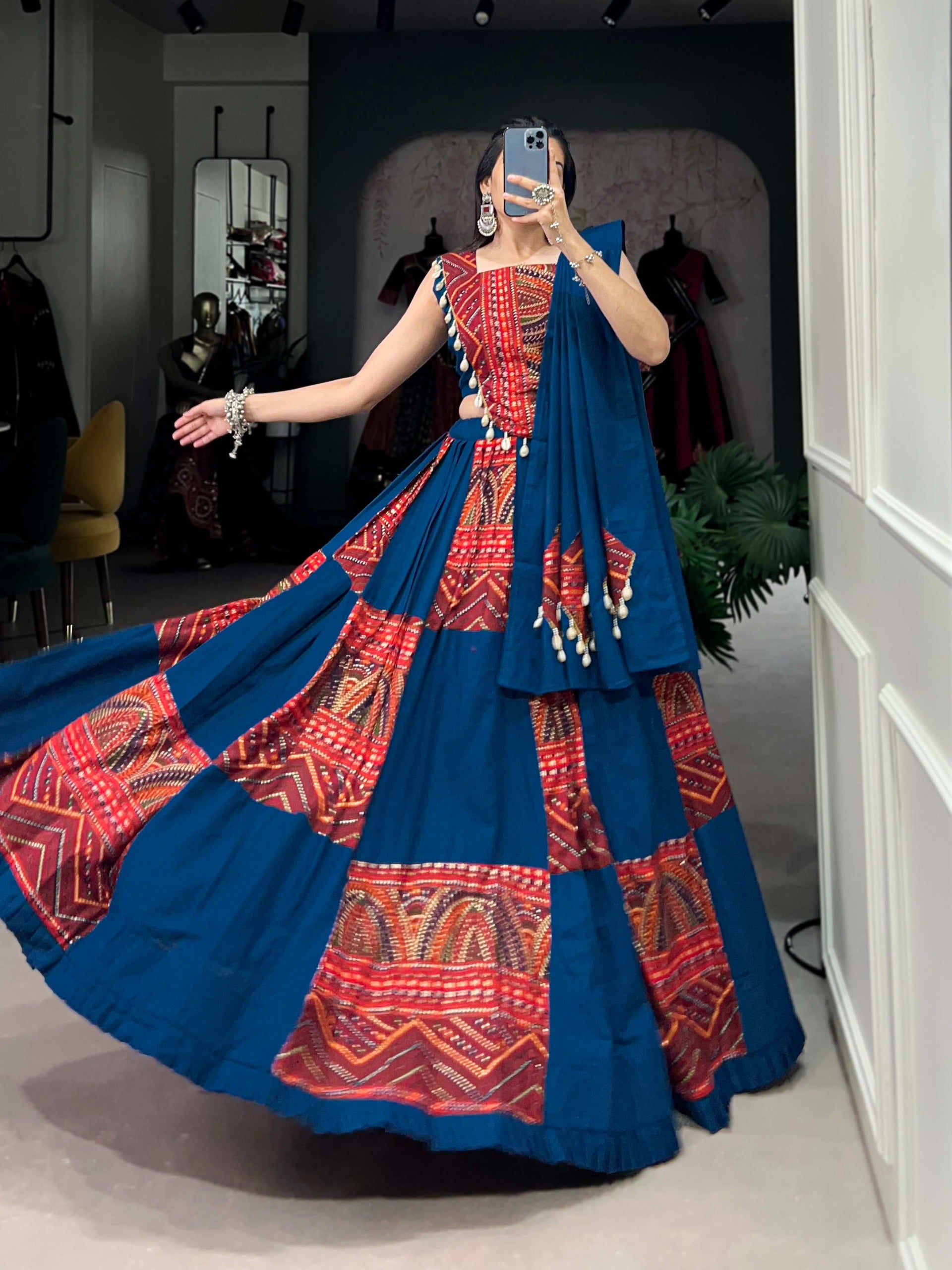 Lehnega Stitch Blouse With Dupatta