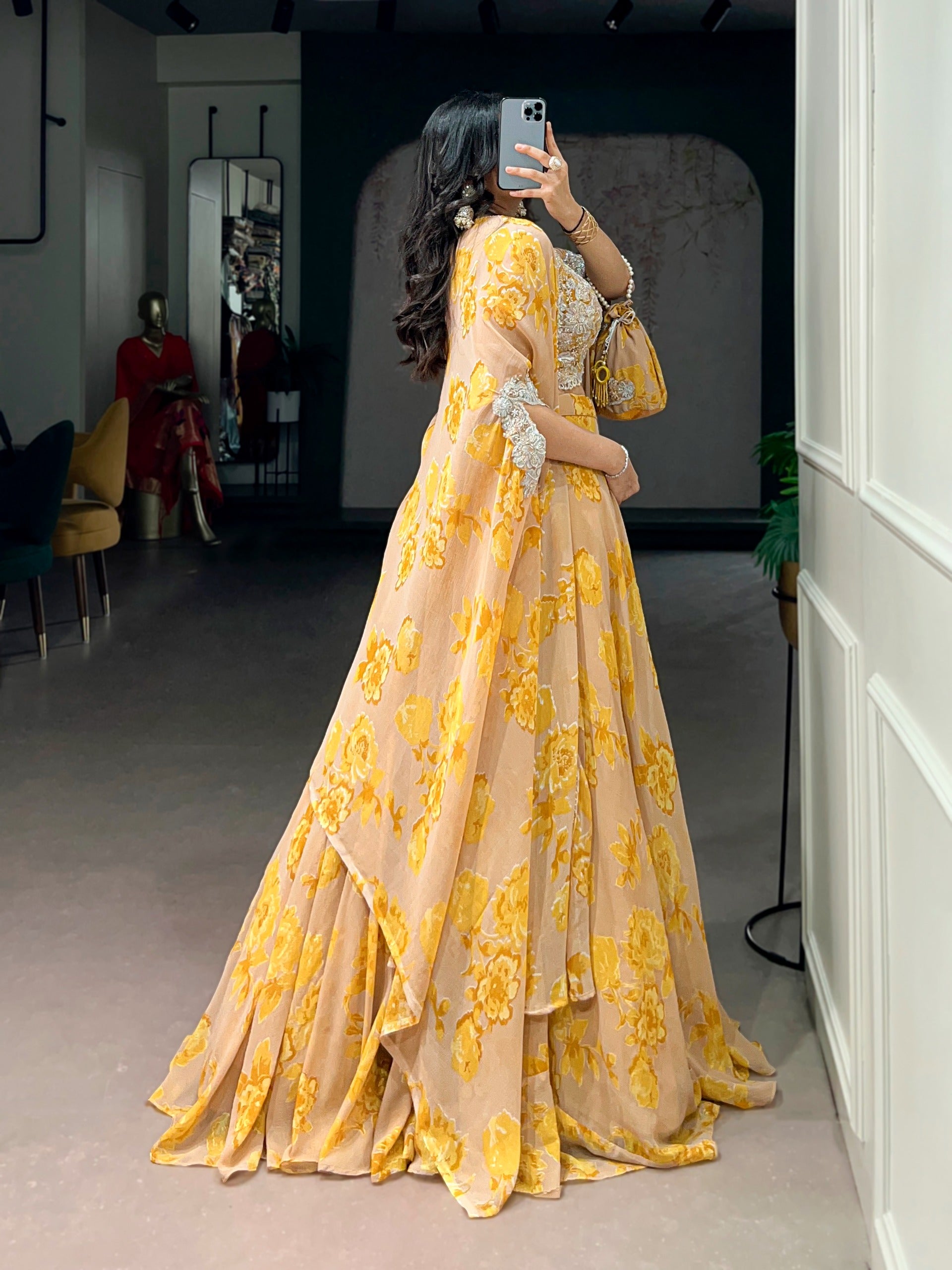 Lehenga blouse with dupatta batwa