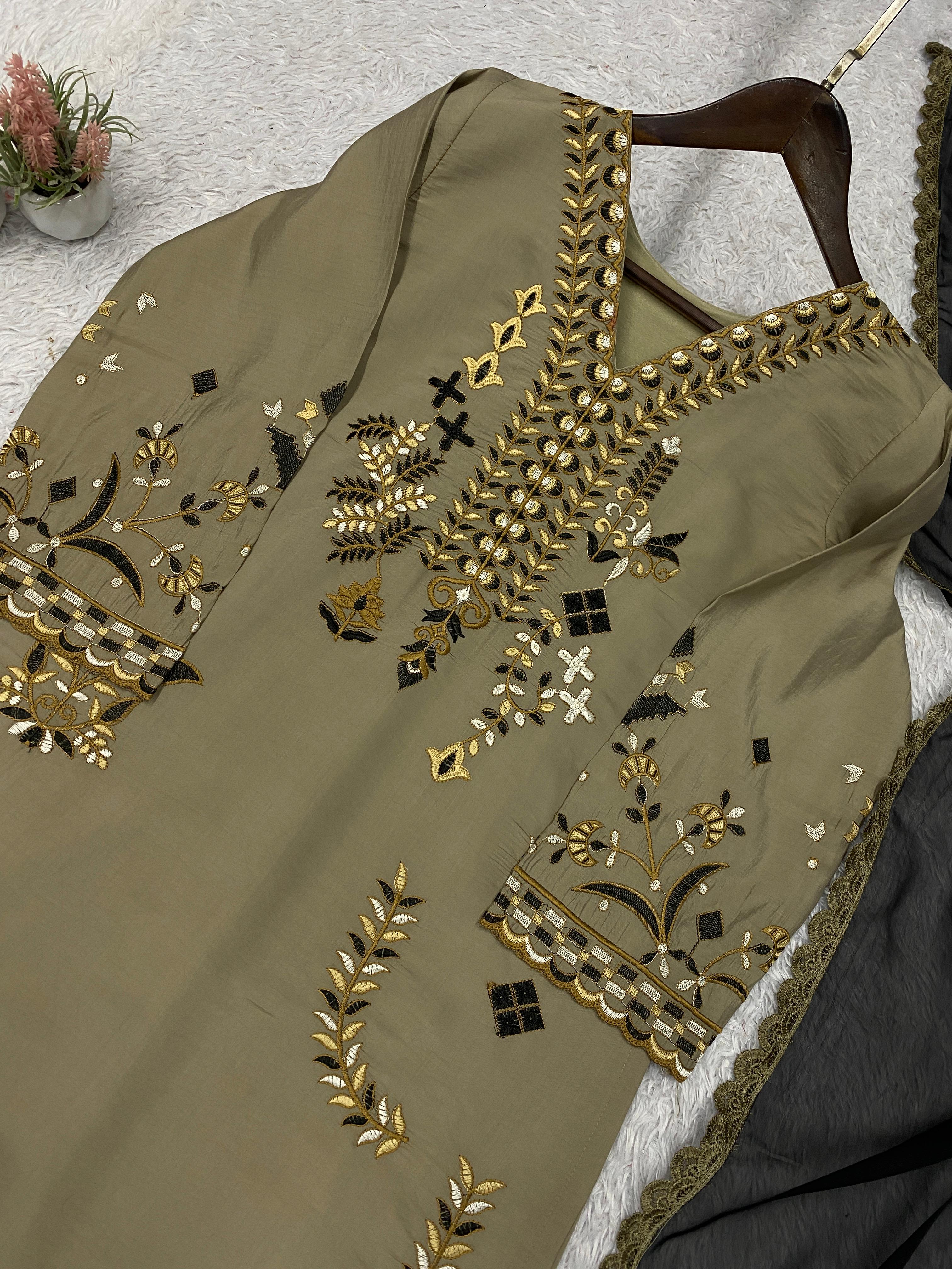 Pakistani plazo suit